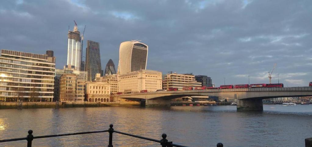 Modern Deluxe 1 Bed Apartment Bermondsey London Bridge Luaran gambar